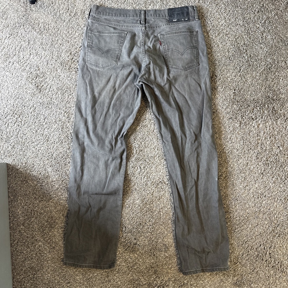 Levis 514 Men's Straight Fit Grey Denim Jeans Faded Size 33x32 - Picture 2 of 7